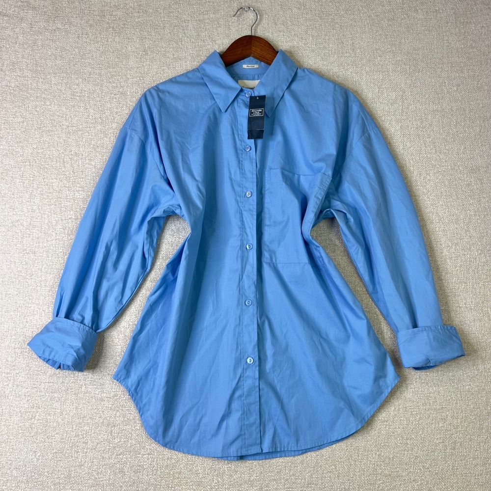 Abercrombie & Fitch Oversized Womens M Poplin Button Up Shirt Blue NWT Preppy